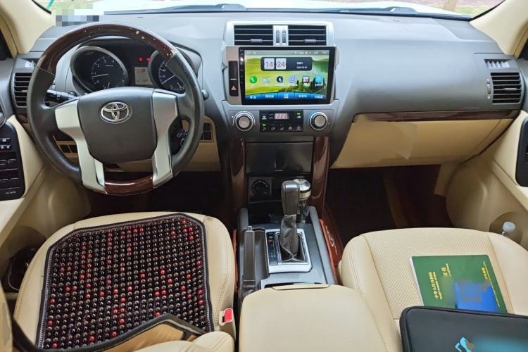 Used Toyota Prado  Interior 2