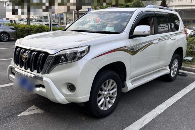 Ojetý Toyota Prado
