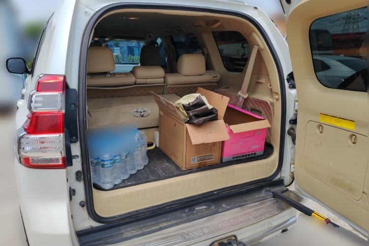 Used Toyota Prado  Trunk