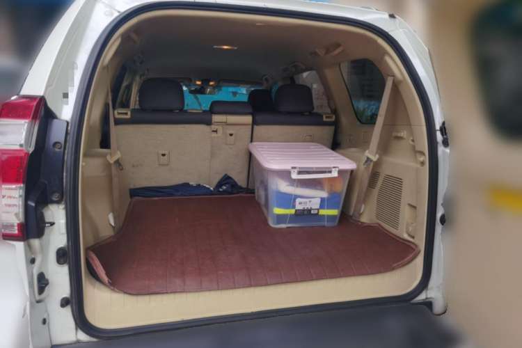 Used Toyota Prado  Trunk