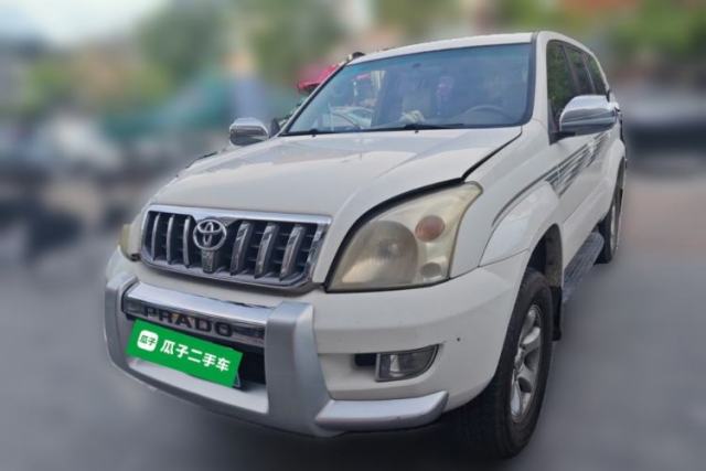 Used Toyota Prado (Parallel Import) 2004 Toyota Prado, Middle Eastern specification, 2.7L engine, seven-seater