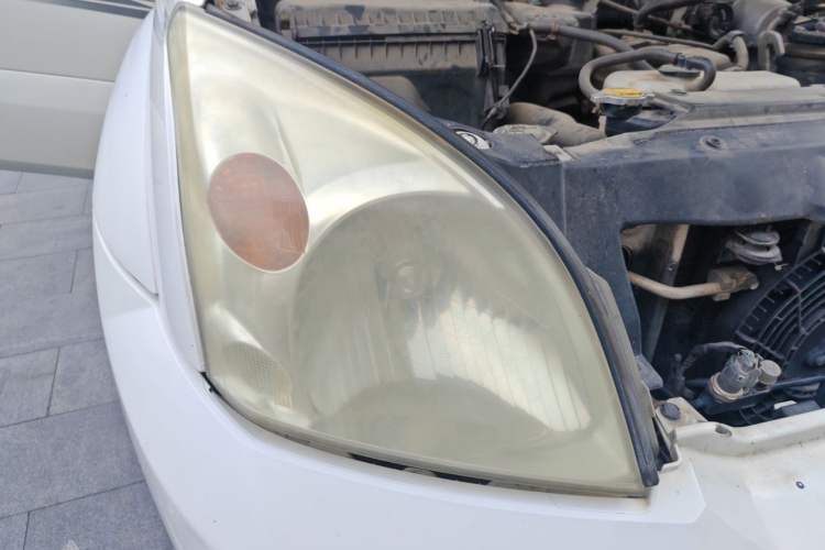 Used Toyota Prado  Right Front Headlight
