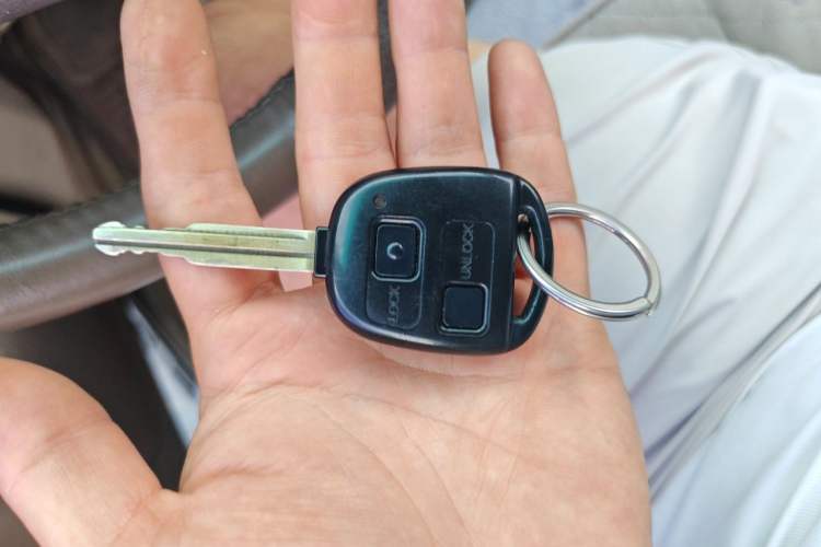 Used Toyota Prado  Vehicle Key