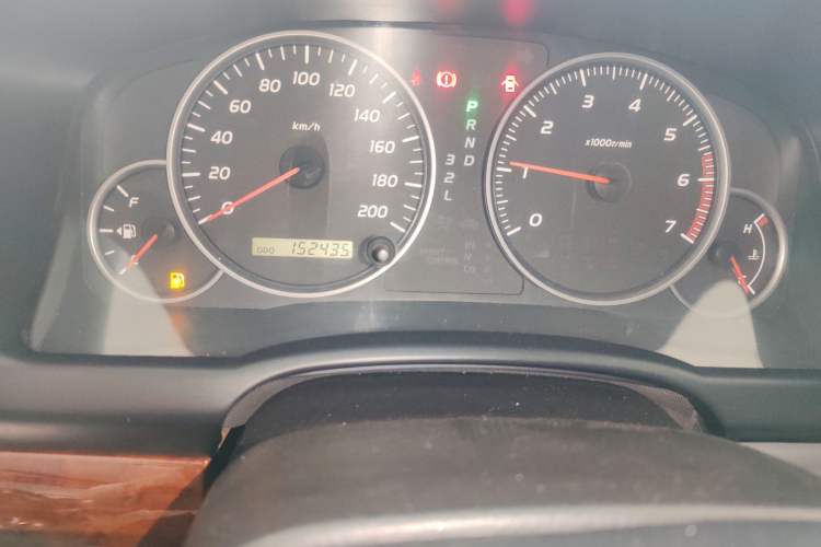 Used Toyota Prado 2004 GX 2.7 Automatic Model Instrument Cluster