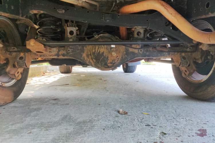 Used Toyota Prado 2004 GX 2.7 Automatic Model Chassis Rear