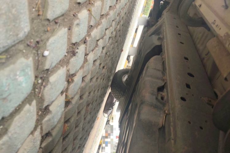 Used Toyota Prado 2004 4.0L Automatic GX Chassis Rear Left