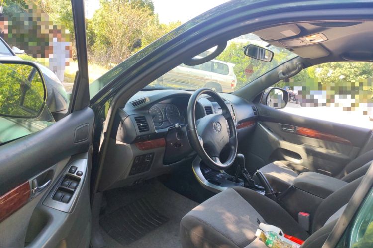 Used Toyota Prado 2004 GX 2.7 Automatic Model Driver Seat