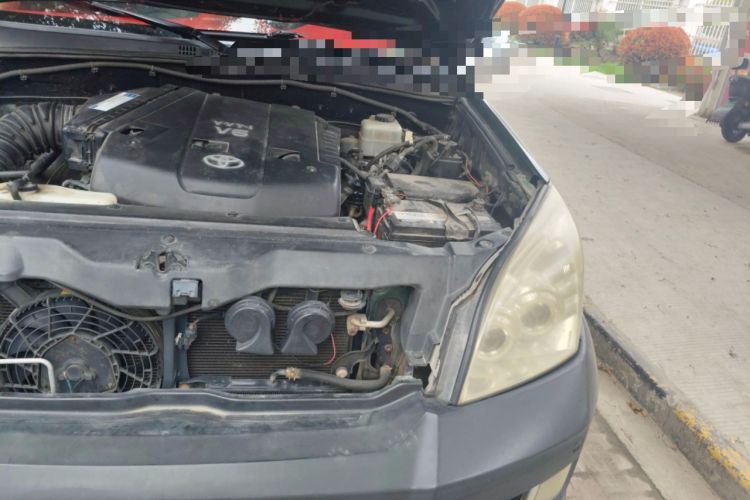 Used Toyota Prado 2004 4.0L Automatic GX Engine Bay Left