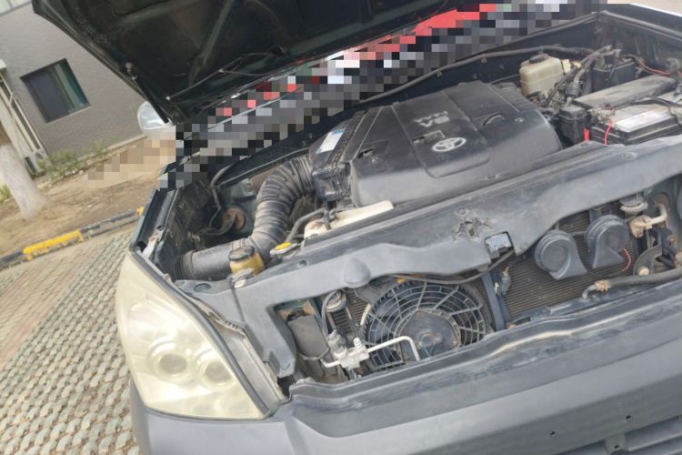 Used Toyota Prado 2004 4.0L Automatic GX Engine Bay Right