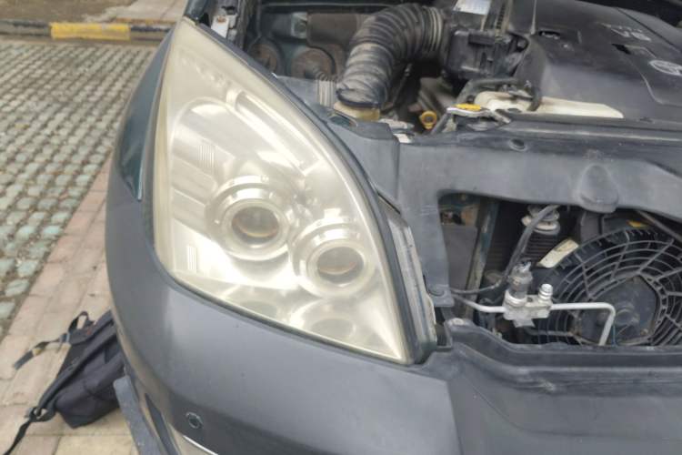 Used Toyota Prado 2004 4.0L Automatic GX Right Front Headlight