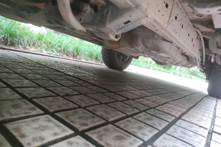 Used Toyota Prado 2004 GX 2.7 Automatic Model Chassis Front Left