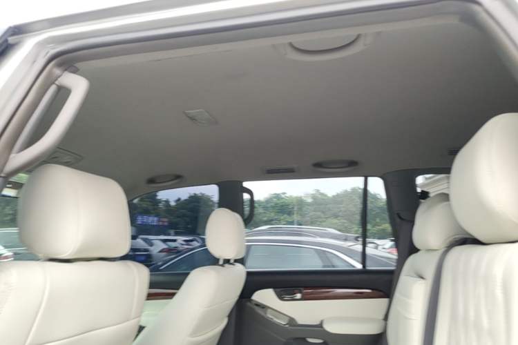 Used Toyota Prado 2004 GX 2.7 Automatic Model Headliner
