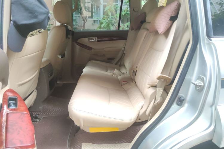 Used Toyota Prado 2004 GX 2.7 Automatic Model Left Rear Seat