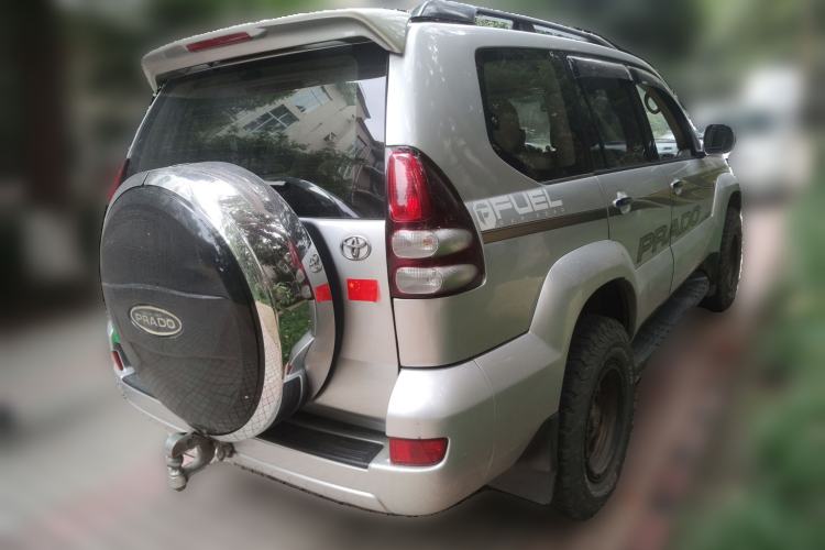 Used Toyota Prado 2004 GX 2.7 Automatic Model Rear Right 45 Deg