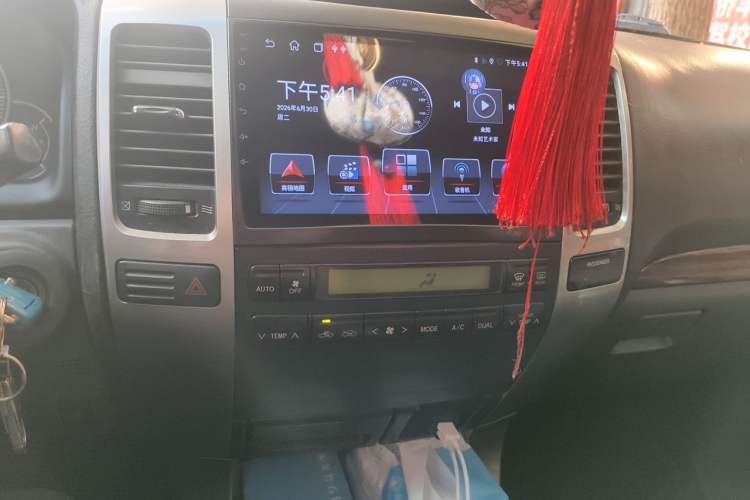 Used Toyota Prado 2004 GX 2.7 Automatic Model Audio And AC Panel