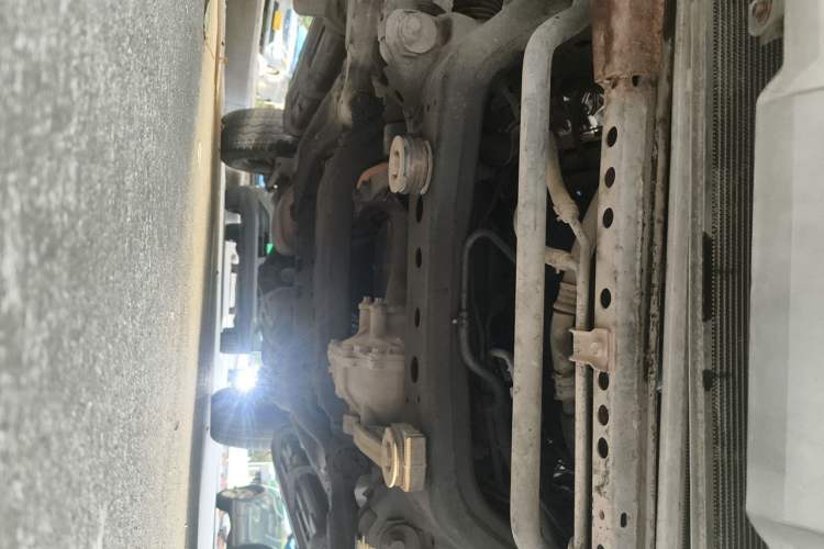 Used Toyota Prado 2004 GX 2.7 Automatic Model Chassis Front