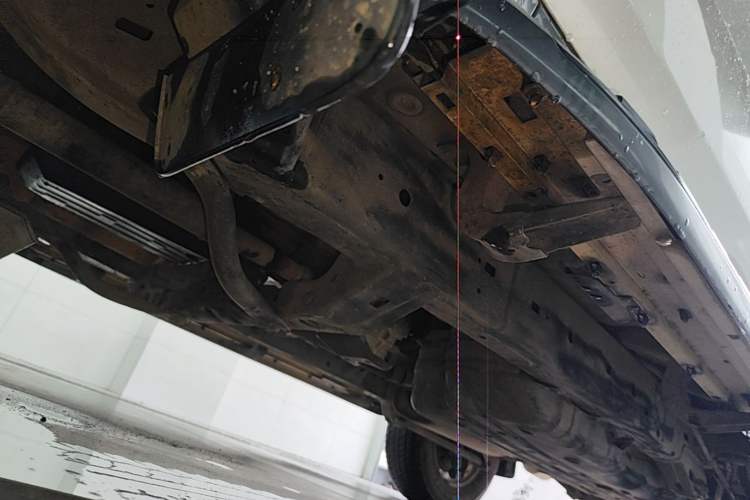 Used Toyota Prado 2004 GX 2.7 Automatic Model Chassis Front Left