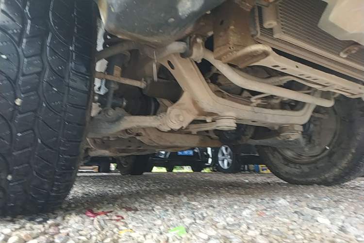 Used Toyota Prado 2004 GX 2.7 Automatic Model Chassis Front Right
