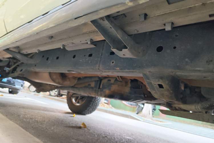 Used Toyota Prado 2004 VX 4.0 Chassis Front Right