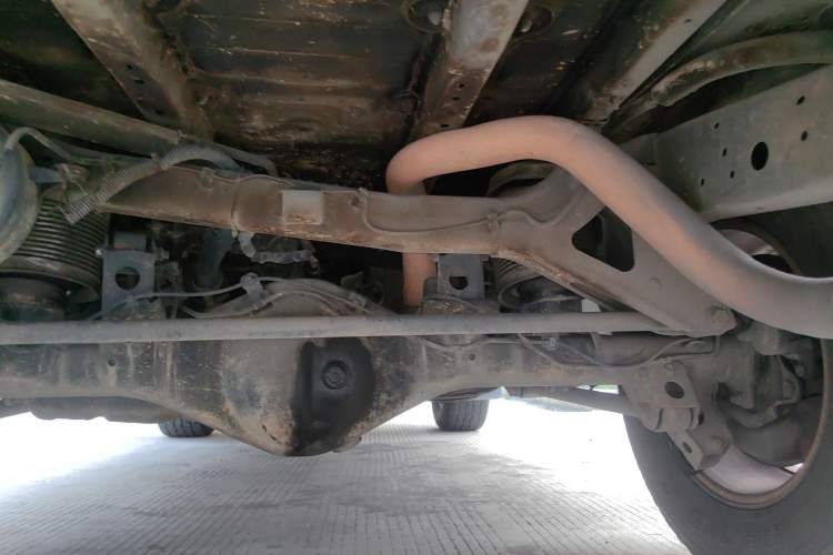 Used Toyota Prado 2004 VX 4.0 Chassis Rear