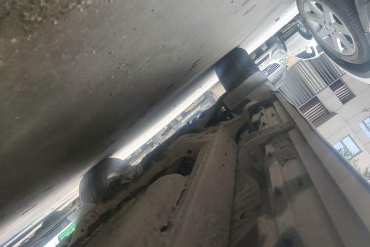 Used Toyota Prado 2004 GX 2.7 Automatic Model Chassis Rear Left