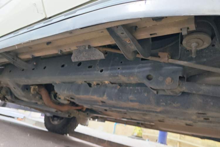 Used Toyota Prado 2004 VX 4.0 Chassis Rear Left