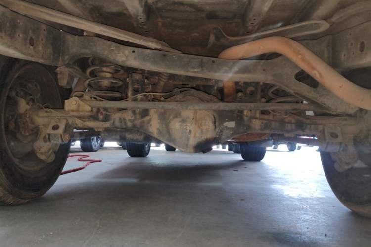 Used Toyota Prado 2004 GX 2.7 Automatic Model Chassis Rear