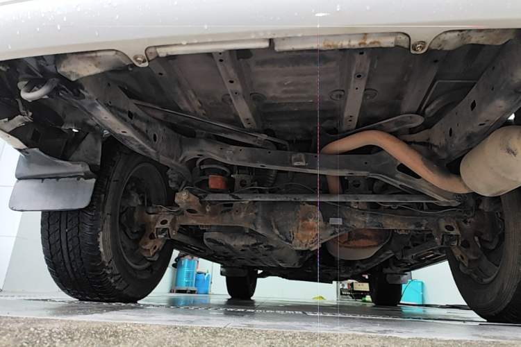 Used Toyota Prado 2004 GX 2.7 Automatic Model Chassis Rear