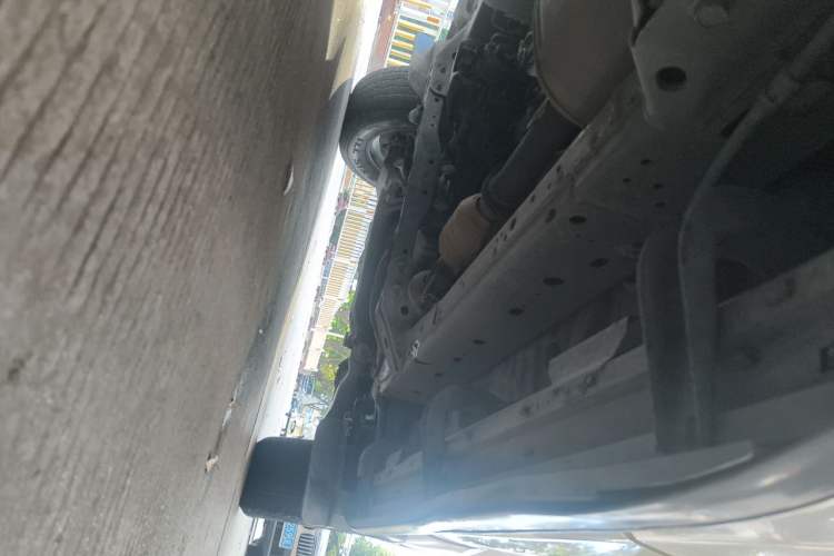 Used Toyota Prado 2004 GX 2.7 Automatic Model Chassis Rear Right