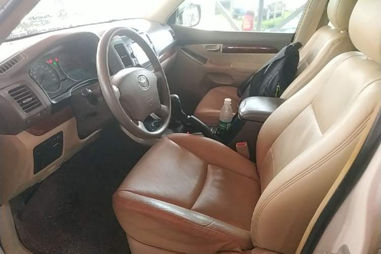Used Toyota Prado 2004 GX 2.7 Automatic Model Driver Seat