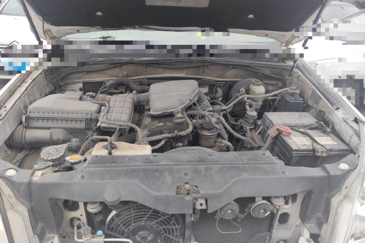 Used Toyota Prado 2004 GX 2.7 Manual Model Engine Bay