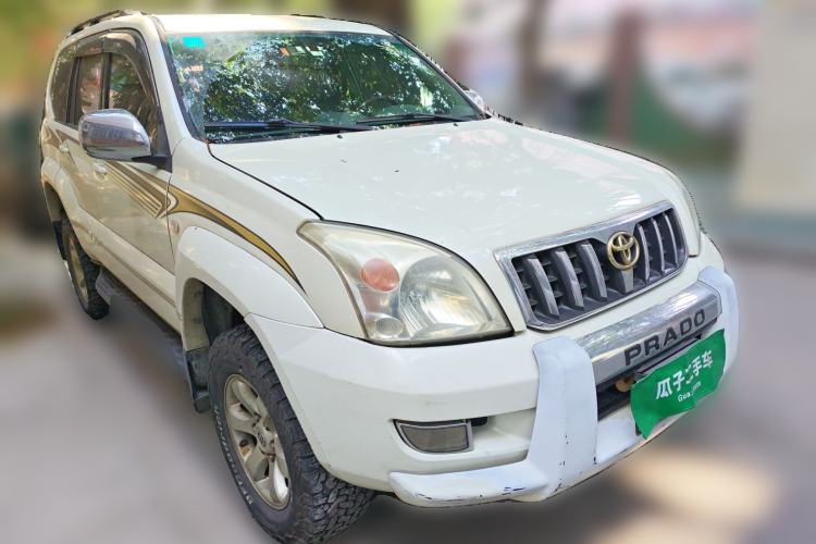 Used Toyota Prado 2004 VX 4.0 Front Right 45 Deg