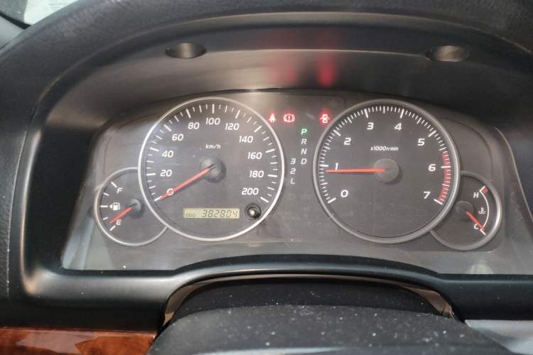 Used Toyota Prado 2004 GX 2.7 Automatic Model Instrument Cluster