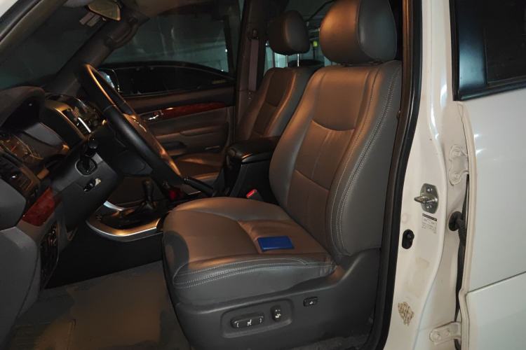 Used Toyota Prado 2004 4.0L Automatic GX Left Front Seat