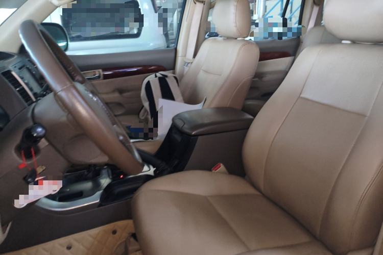 Used Toyota Prado 2004 GX 2.7 Automatic Model Left Front Seat