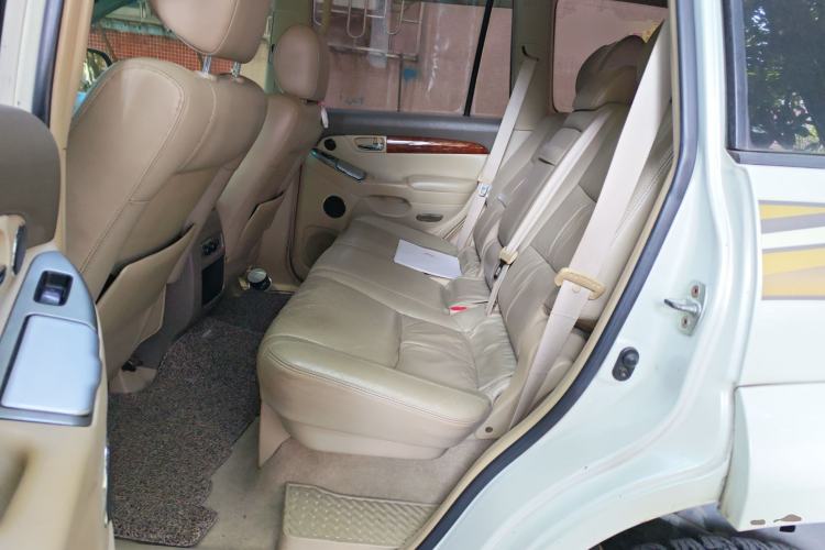 Used Toyota Prado 2004 VX 4.0 Left Rear Seat