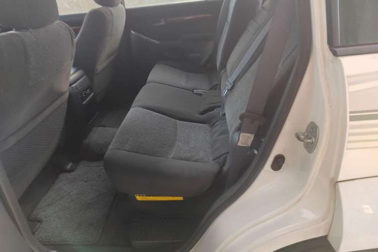 Used Toyota Prado 2004 GX 2.7 Automatic Model Left Rear Seat