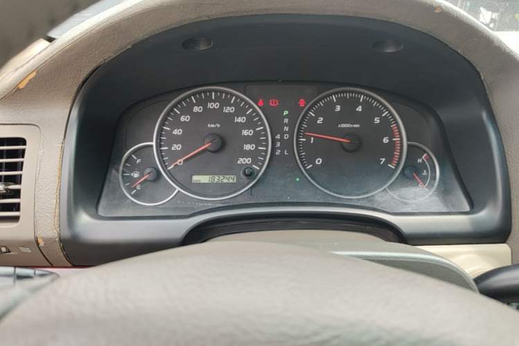 Used Toyota Prado 2004 VX 4.0 Odometer Close Up