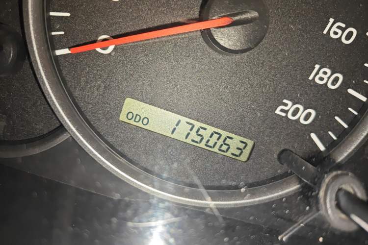 Used Toyota Prado 2004 4.0L Automatic GX Odometer Close Up