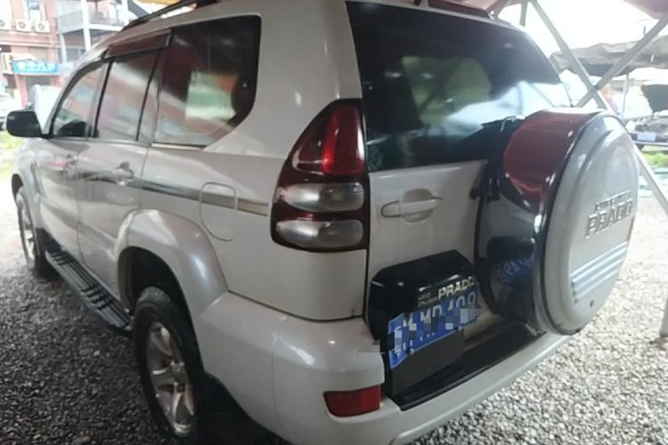 Used Toyota Prado 2004 GX 2.7 Automatic Model Rear Left 45 Deg