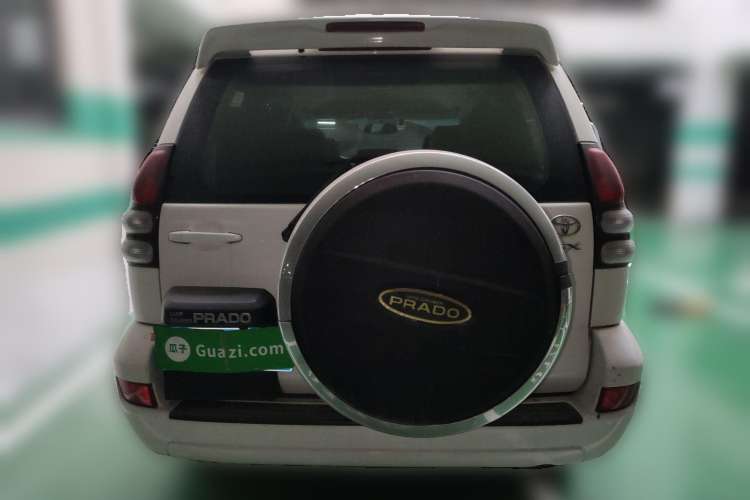 Used Toyota Prado 2004 GX 2.7 Automatic Model Rear