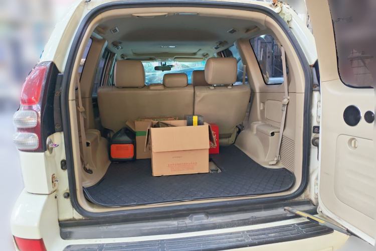 Used Toyota Prado 2004 VX 4.0 Trunk