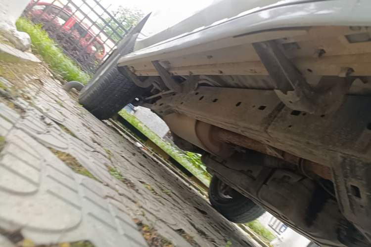 Used Toyota Prado 2005 4.0L Automatic GX Luxury Edition Chassis Front Right