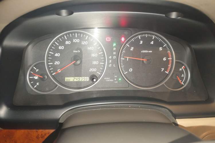 Used Toyota Prado 2006 4.0L Automatic VX NAVI Edition Odometer Close Up