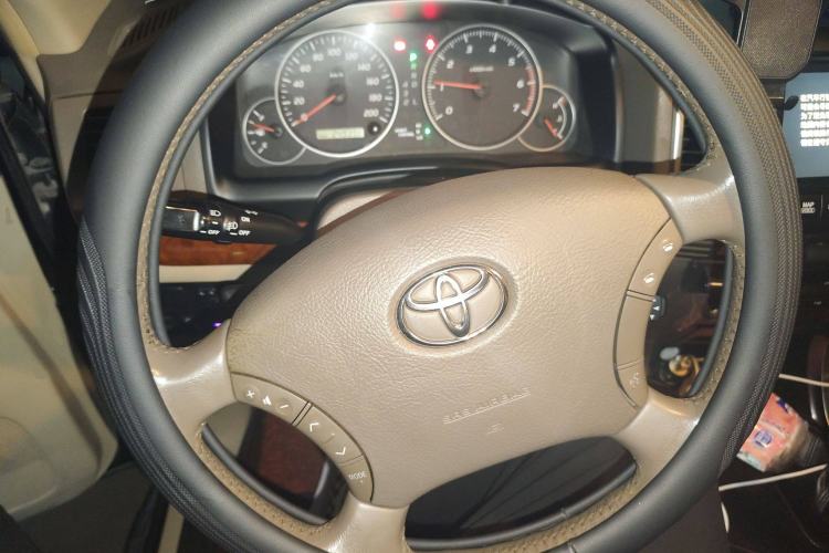 Used Toyota Prado 2006 4.0L Automatic VX NAVI Edition Steering Wheel