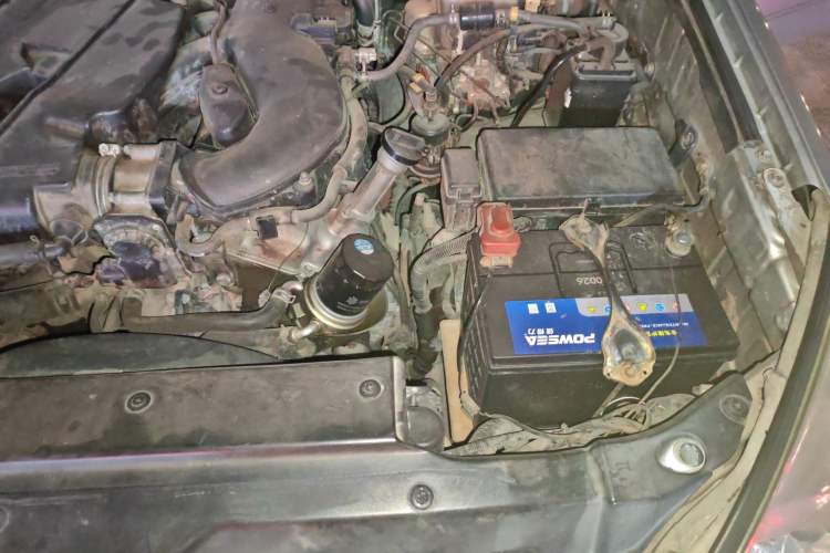 Used Toyota Prado 2006 4.0L Automatic VX Engine Bay Left