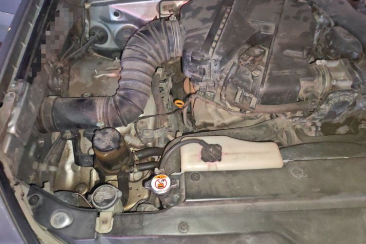 Used Toyota Prado 2006 4.0L Automatic VX Engine Bay Right