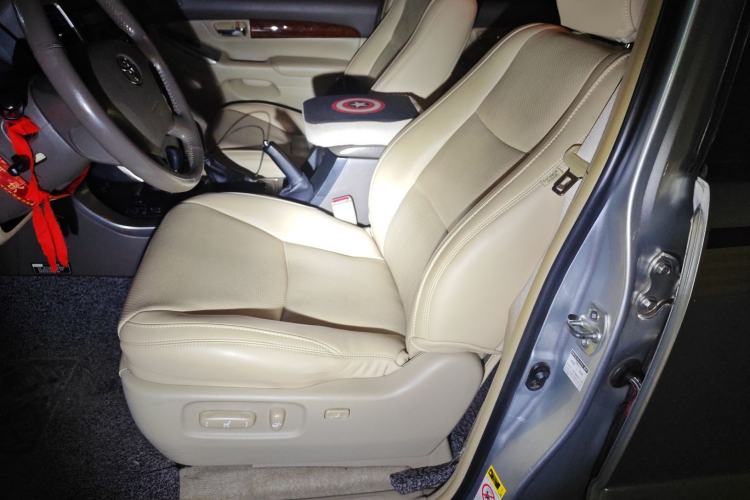 Used Toyota Prado 2006 4.0L Automatic VX Left Front Seat