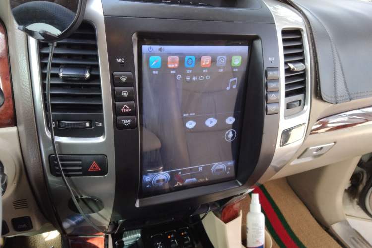 Used Toyota Prado 2006 4.0L Automatic VX NAVI Edition Audio And AC Panel