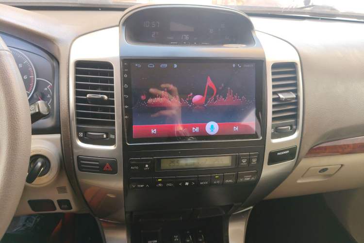 Used Toyota Prado 2006 4.0L Automatic VX Audio And AC Panel